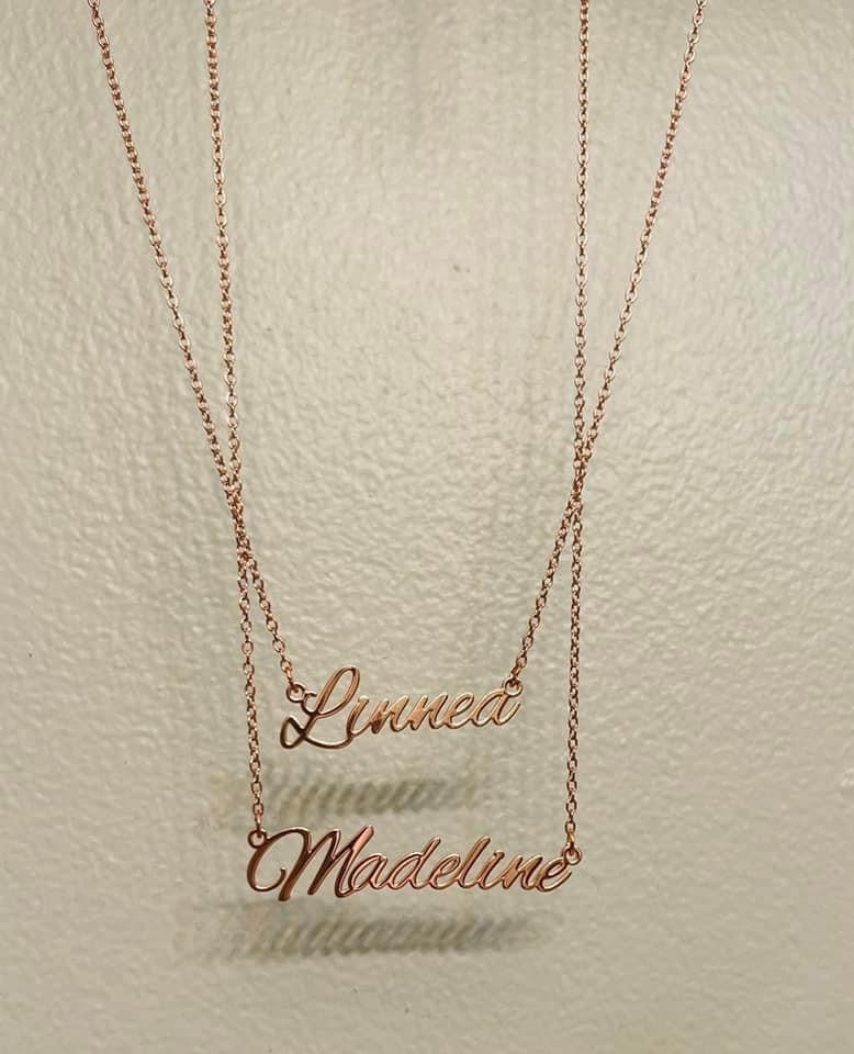*Custom Multi-Name Necklace*